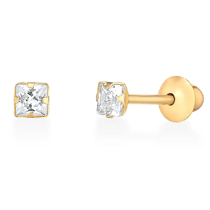 Brinco em ouro amarelo 18K 750 com zircônia.Tamanho: 2,3 milímetros.Acredita-se que a tradição das joias infantis está presente há muitos séculos nas antigas culturas de todos os continentes. Presentear um bebê com uma joia de ouro significa oferecer prote